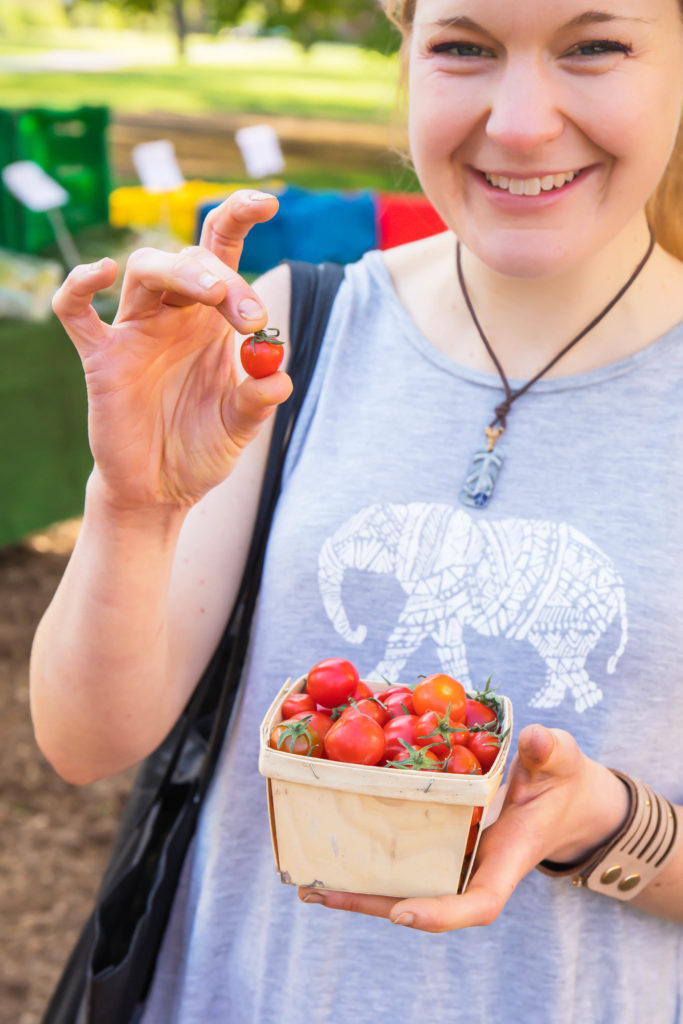 Fresh Produce Delivery, Fruits, Vegetables, and Vegan Meal Options